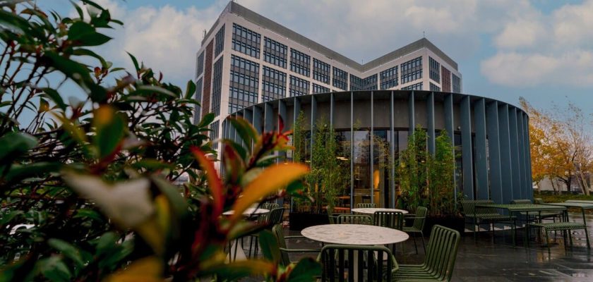 Saint Roastery Business Garden Bucharest