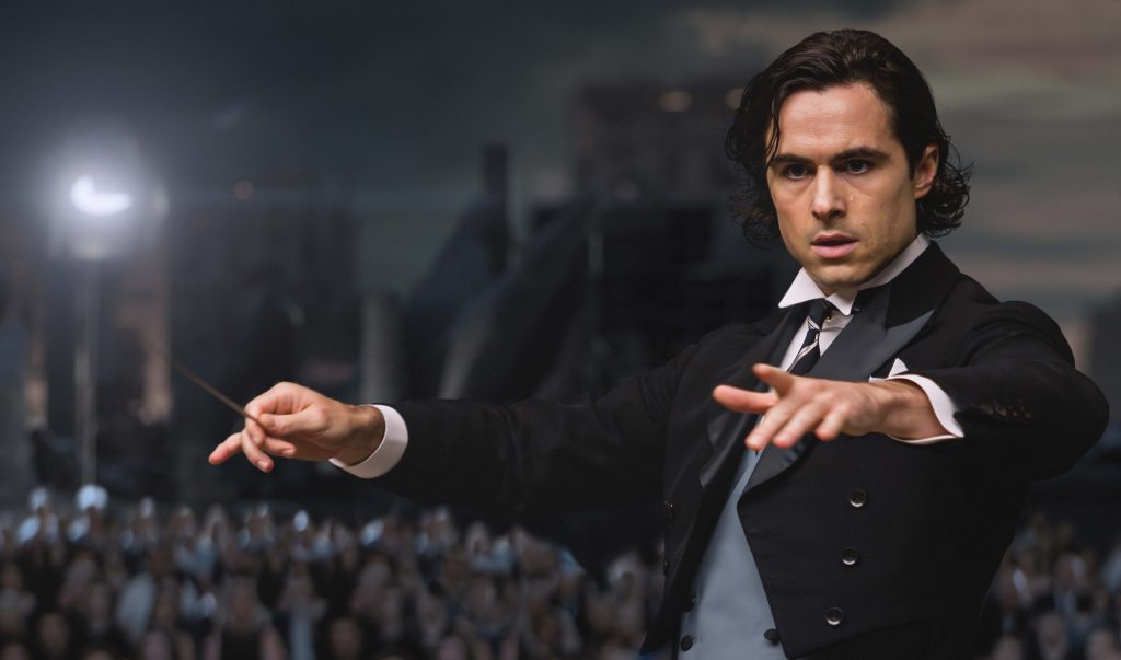 01.Ben Schnetzer