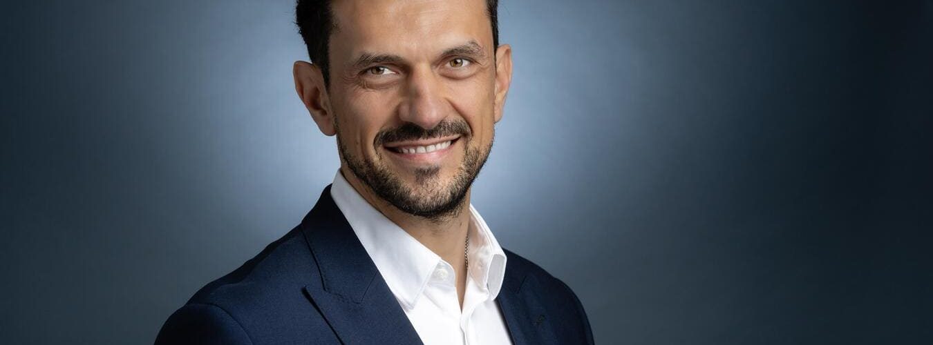 Mihai Dumitrescu_Crosspoint