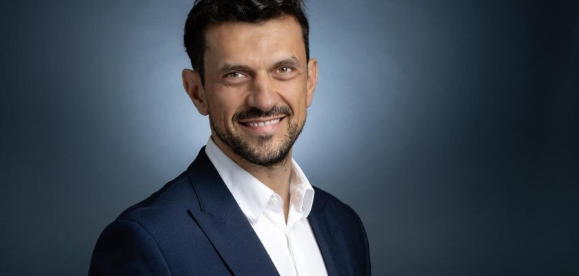 Mihai Dumitrescu_Crosspoint