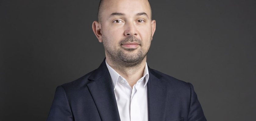 Stefan_Oprea_CWEchinox_Land Agency