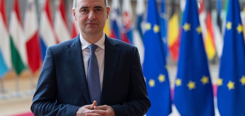 Alexandru Nazare, Ministrul Finanțelor