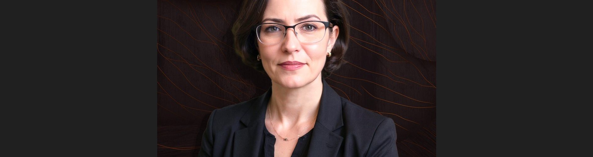 Alina Birău, Director Comercial COSMO PHARM