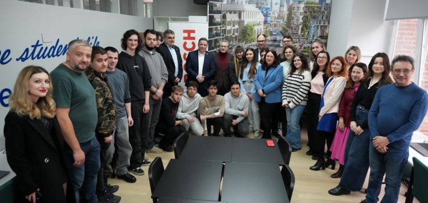 POLITEHNICA București și Bosch inaugurează laboratorul Software Defined Vehicles pentru formarea inginerilor mobilității viitorului
