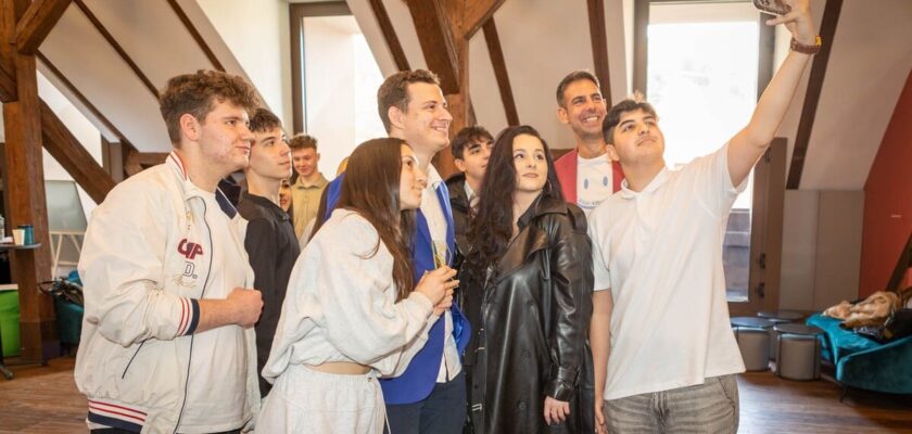 Profesori Altfel 2026 start vot Brasov