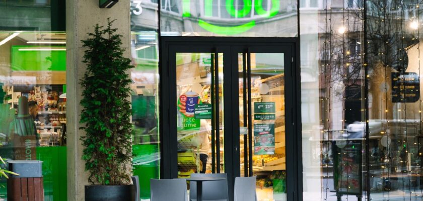Froo, Zabka, retail proximitate, expansiune retail, convenience store