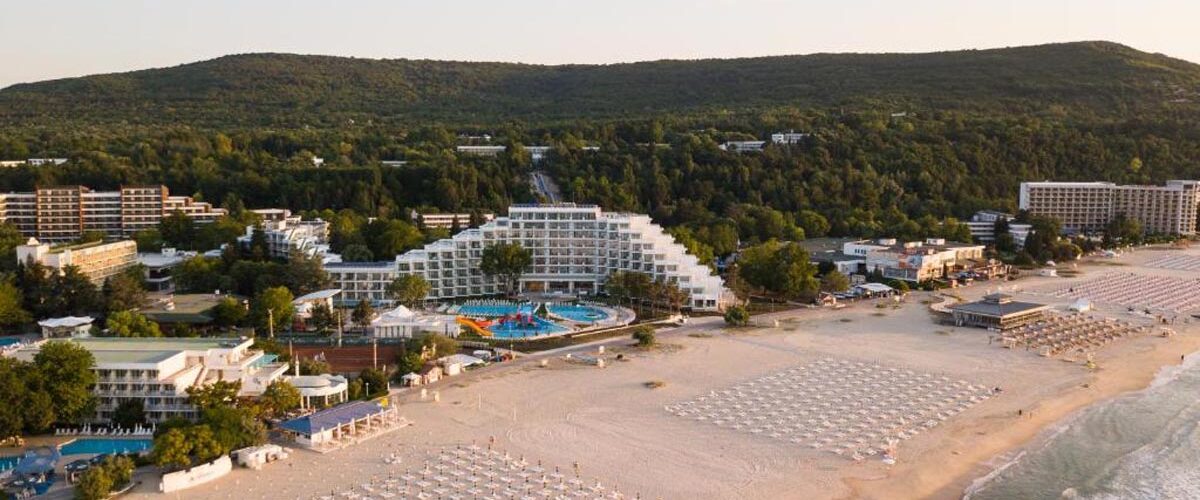 rezervari Albena, turisti romani Bulgaria, litoral Bulgaria, vacanta Albena