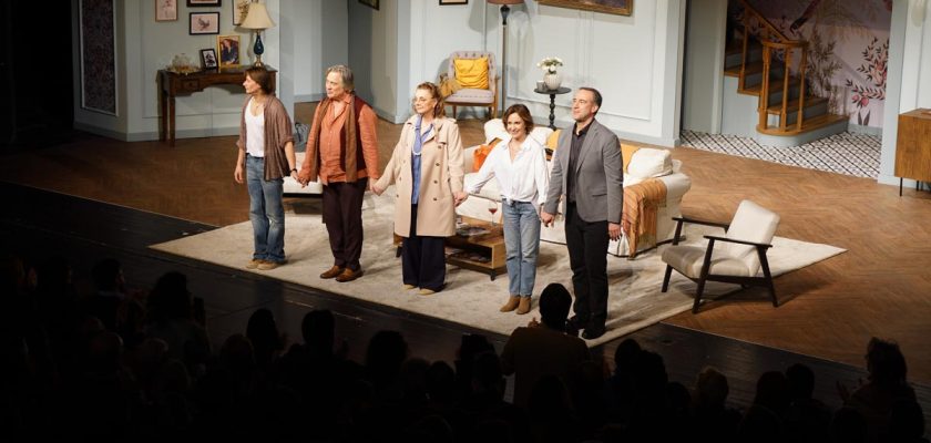 teatru TNB, spectacol Bucuresti, Carmen Tanase, Marius Manole