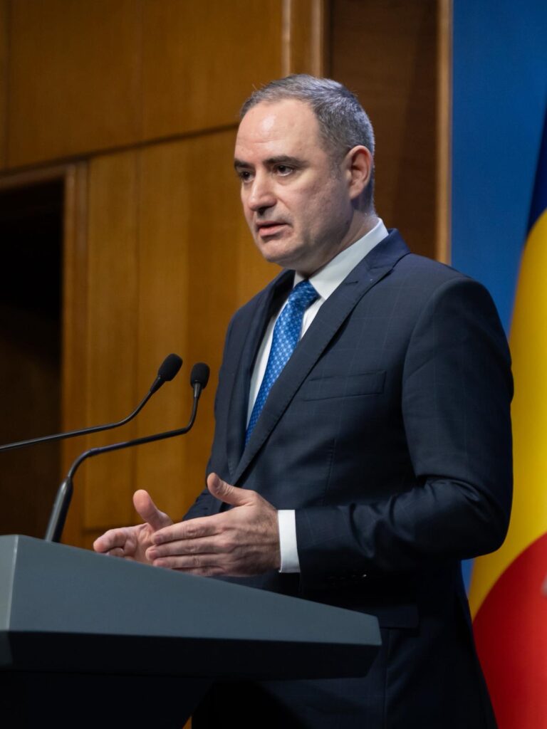 Ministrul Finanțelor, Alexandru Nazare