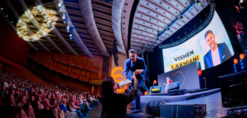 2,500 de participanți la FOMO - The Festival Of Modern Owners_ evenimentul care a transformat Bucureștiul FOMO 2026