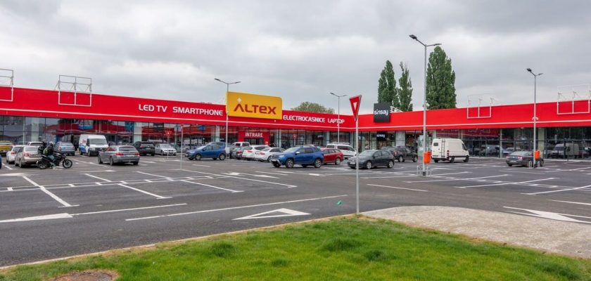 Altex deschide primul magazin proprietate din Bacău, în Aurora Retail Park