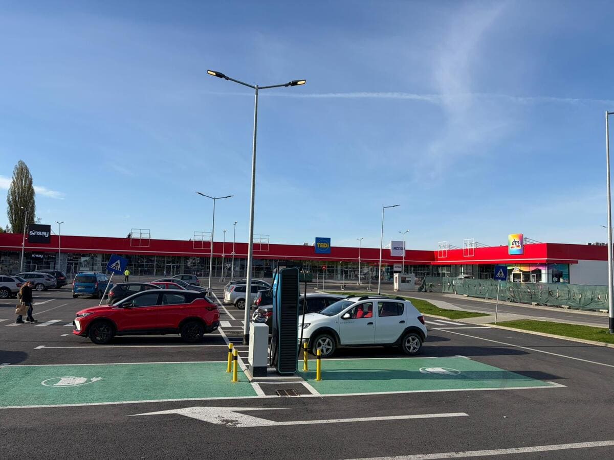 Aurora Retail Park Bacau (3)