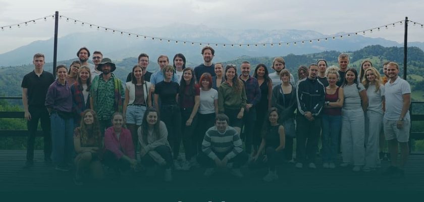 Social Impact Award 2026 cauta tineri cu idei care schimba lumea
