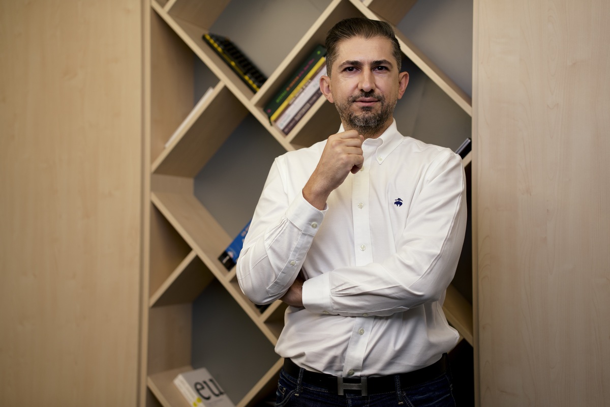 Adrian Chiruta, Cyber Folks