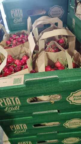 Cireșe de Ostrov_piața LIDL