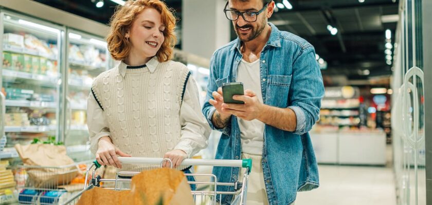 Studiul Shopfully State of Shopping 2026 Procesul de cumpărare începe online și se termină în magazin