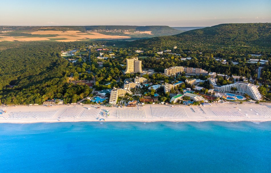Albena litoral Bulgaria IRI Travel
