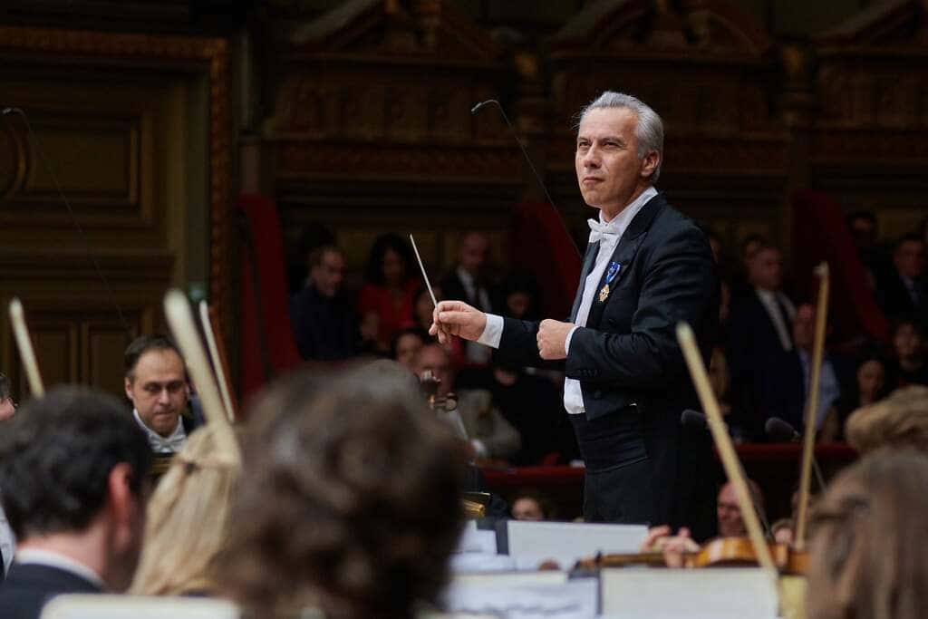 Concertul Regal Caritabil a atras 270.000 de euro din sponsorizări și donații pentru susținerea tinerilor artiști (7)