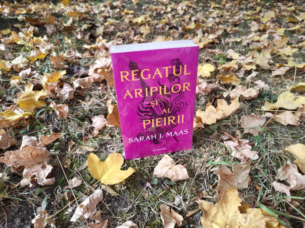 Regatul aripilor și al pieirii (ACOTAR vol. 3)